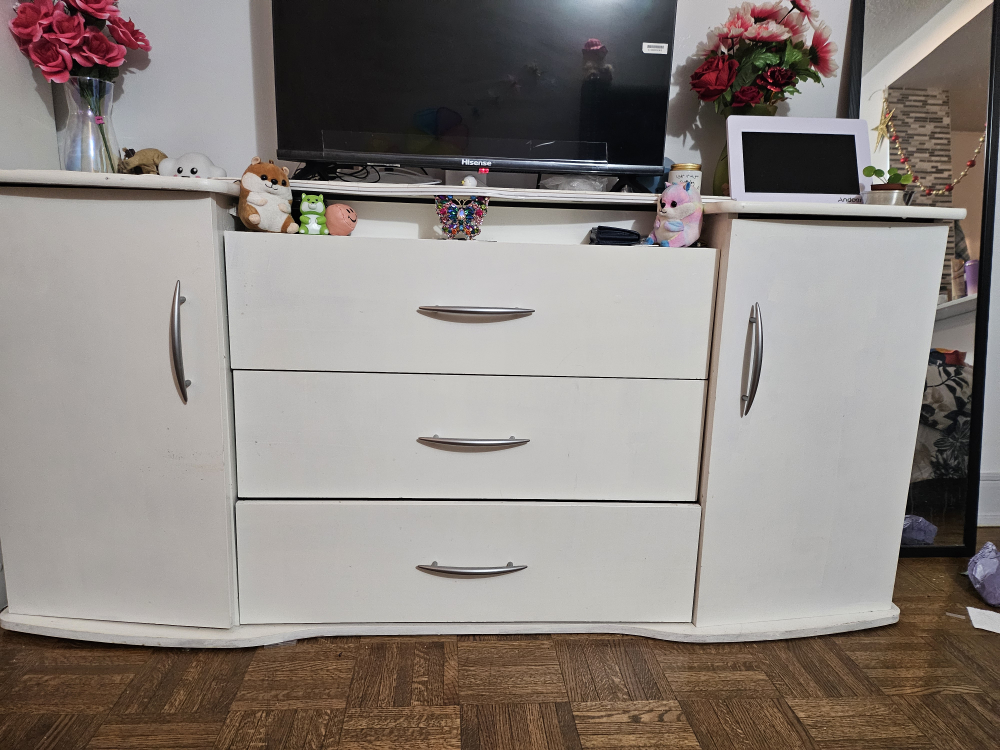 White Wooden Cabinet with Drawers - photo 2