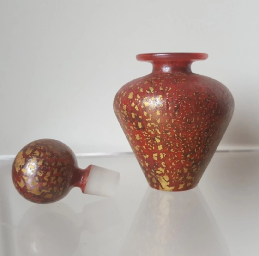 Isle of Wight Glass Perfume Bottle - photo 2