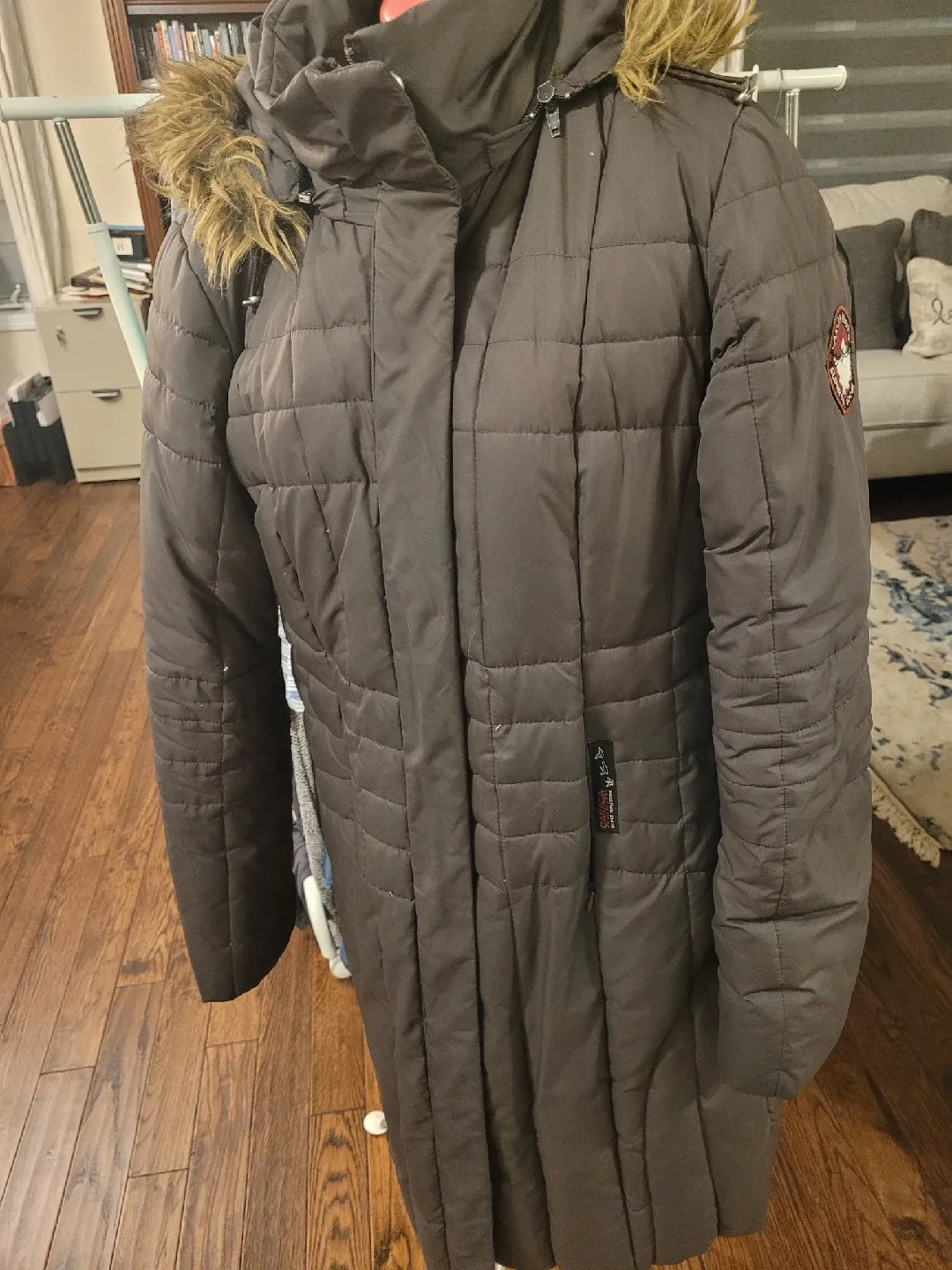 Canada Weather Gear Super Triple Goose L/G image indicator(2)