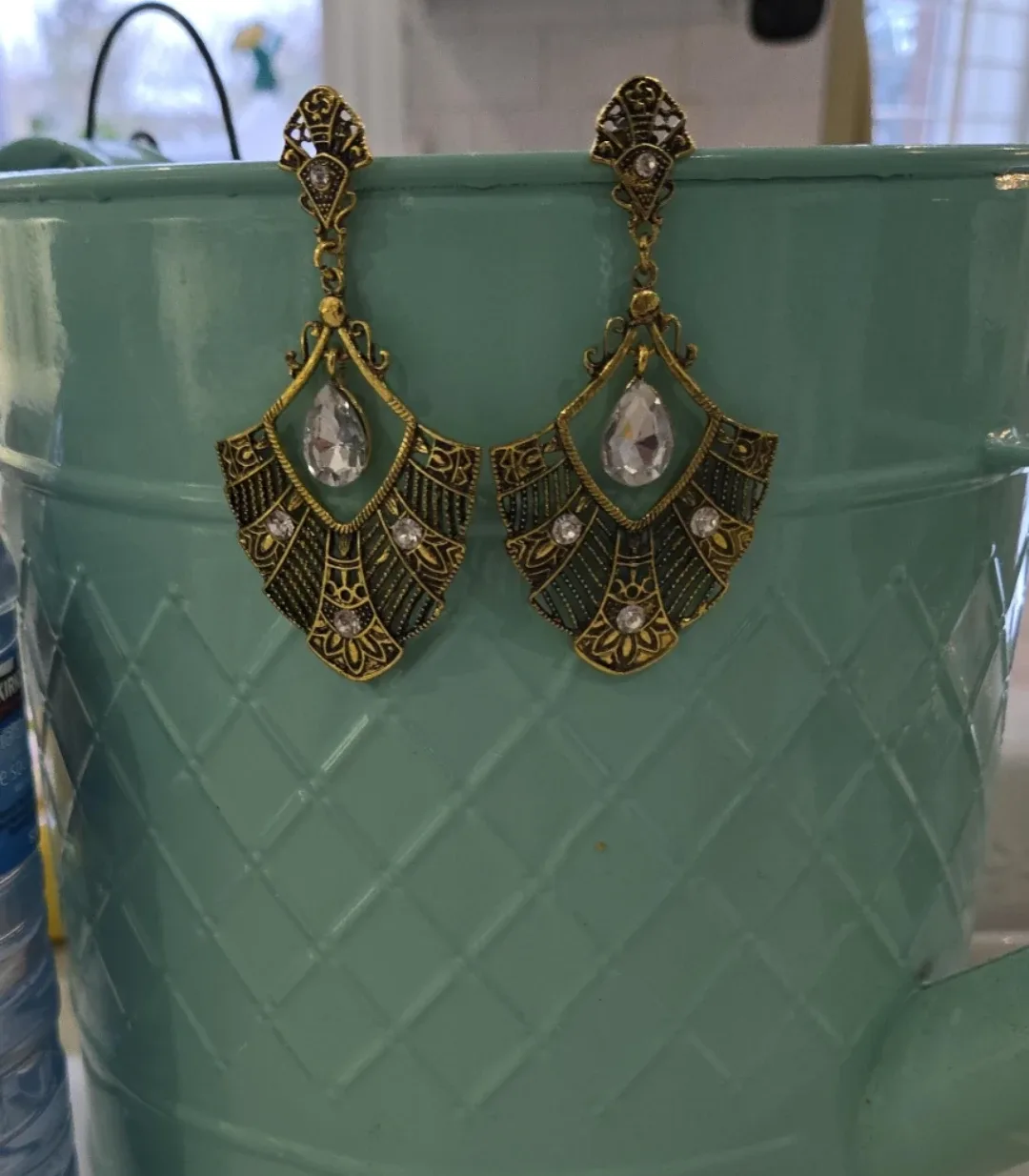 Vintage Style Gold Tone Drop Earrings