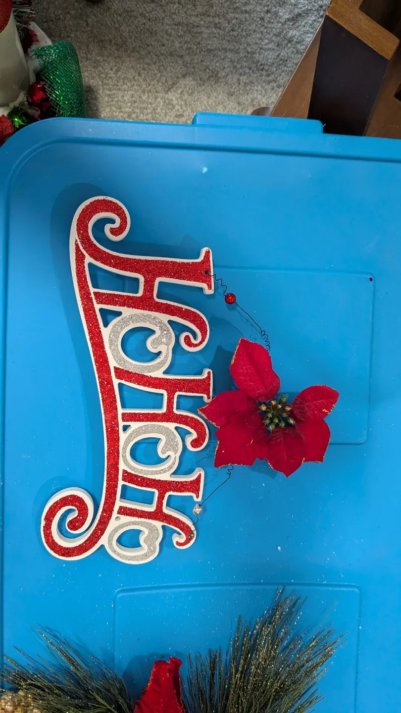 Christmas Floral Centrepieces image indicator(9)