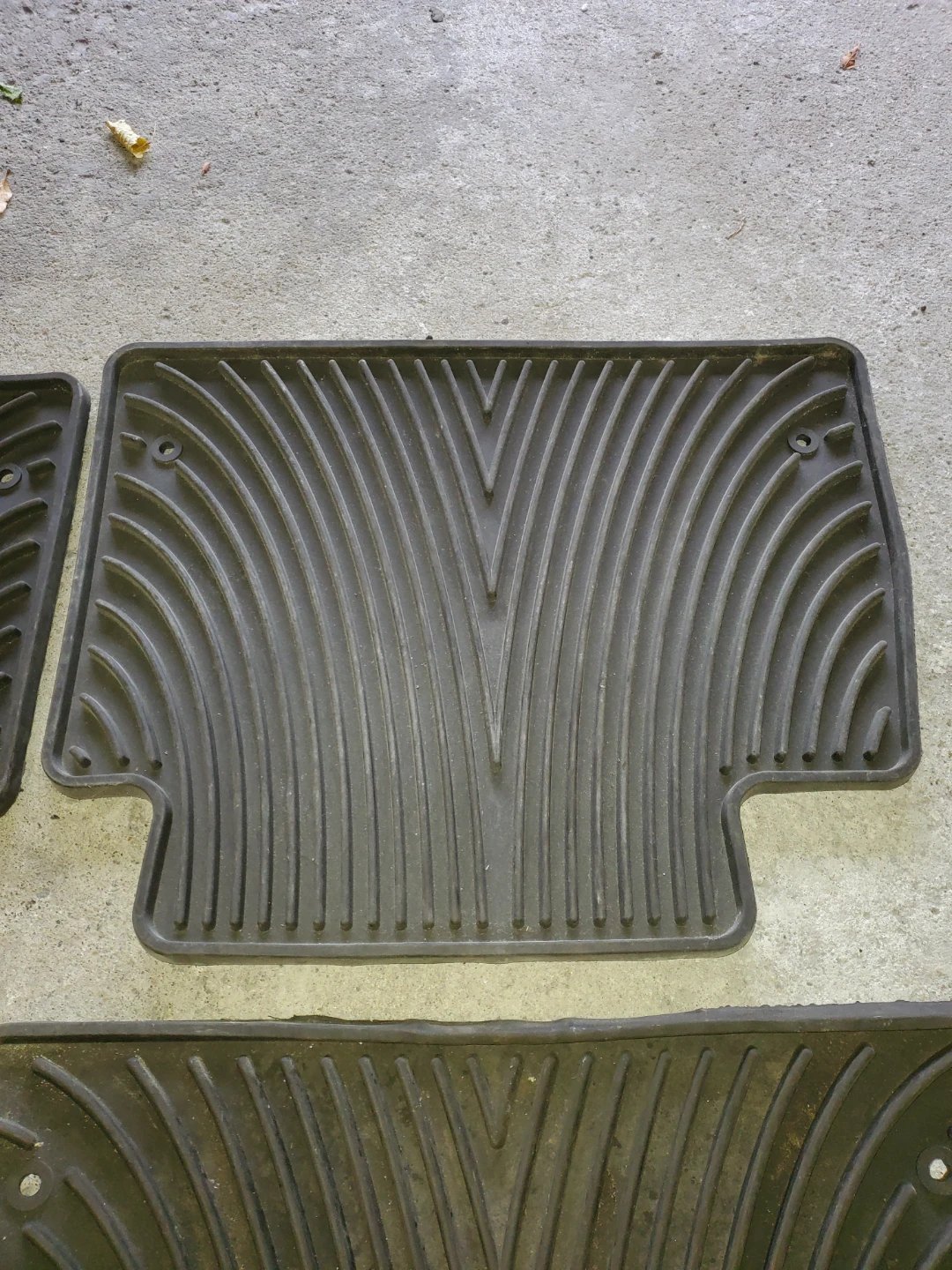 Lexus vehicle Floor Mats - Set of 4 - photo 4