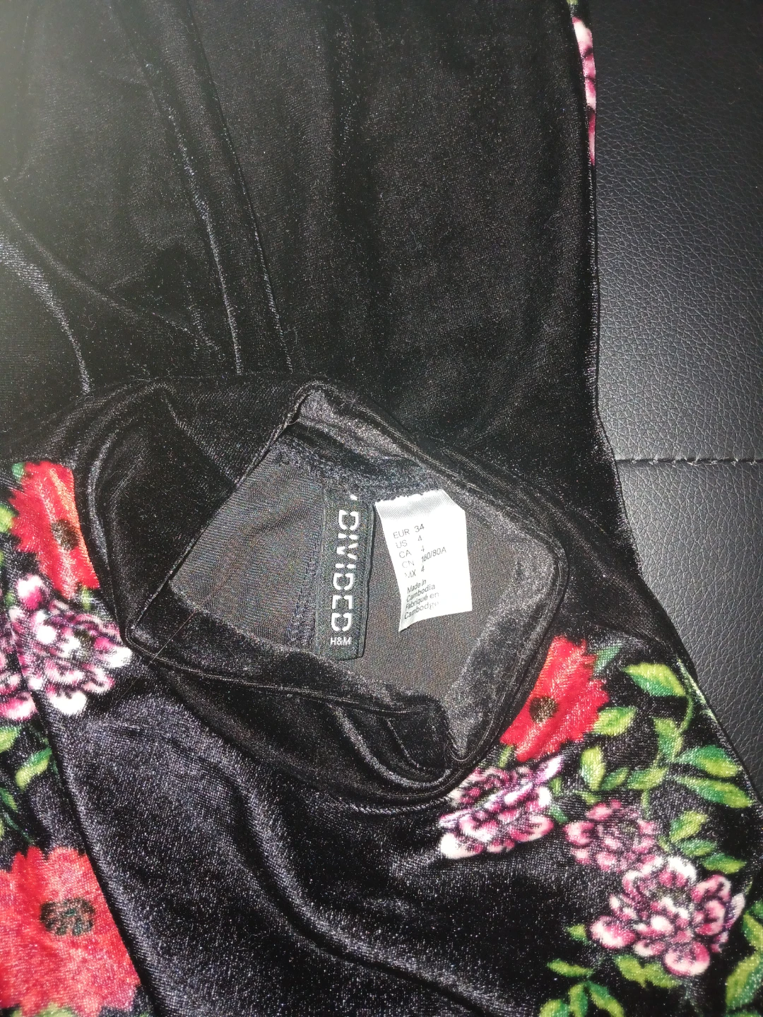 H&M Divided Black Floral Dress - Size 4 - photo 2