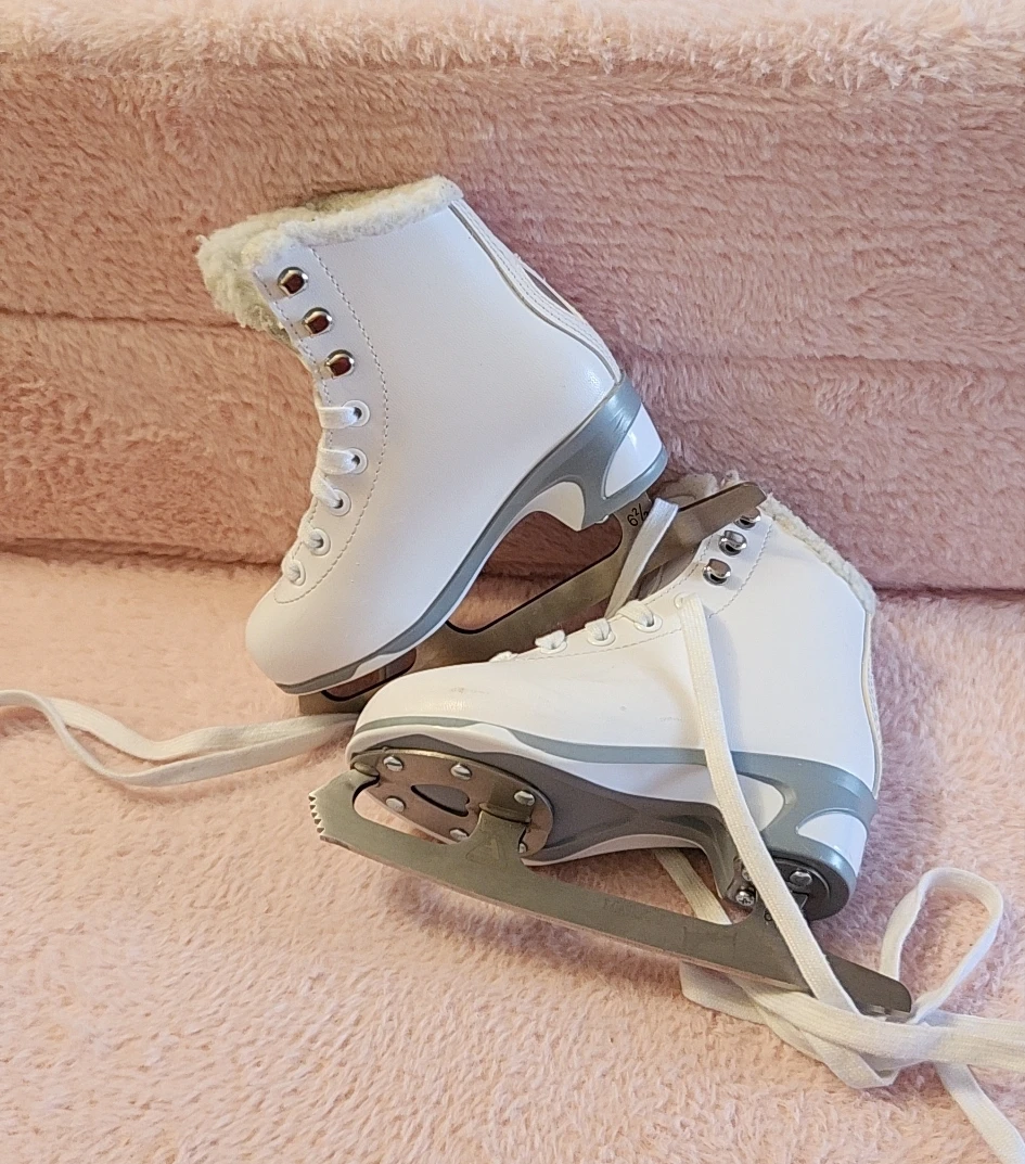 Jackson Ice Skates J10