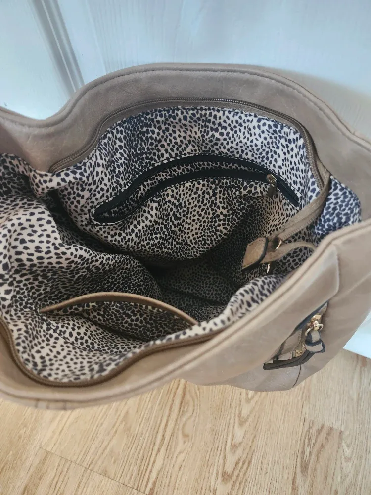 Taupe  soft leather handbag image indicator(4)