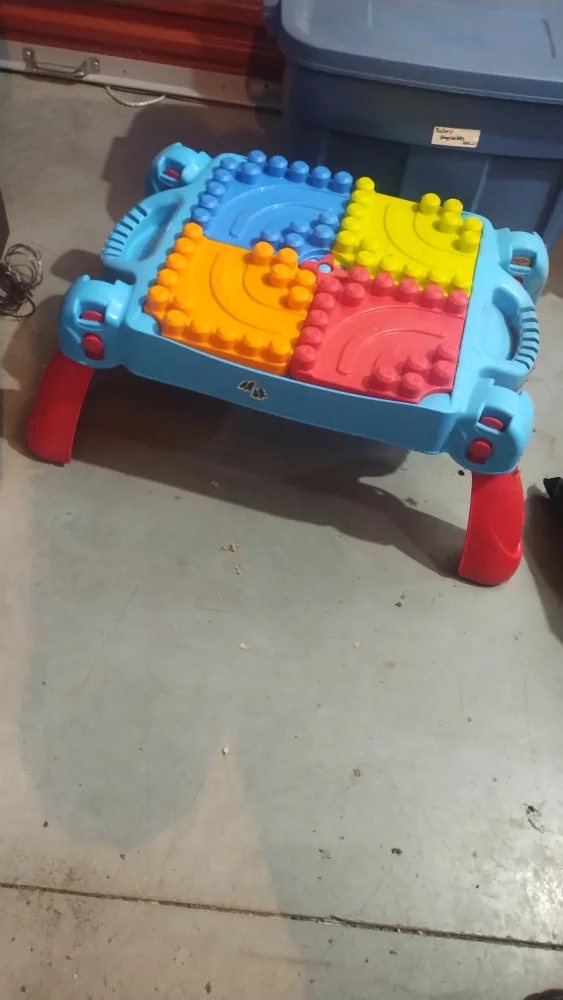 Mega Bloks First Builders Play Table