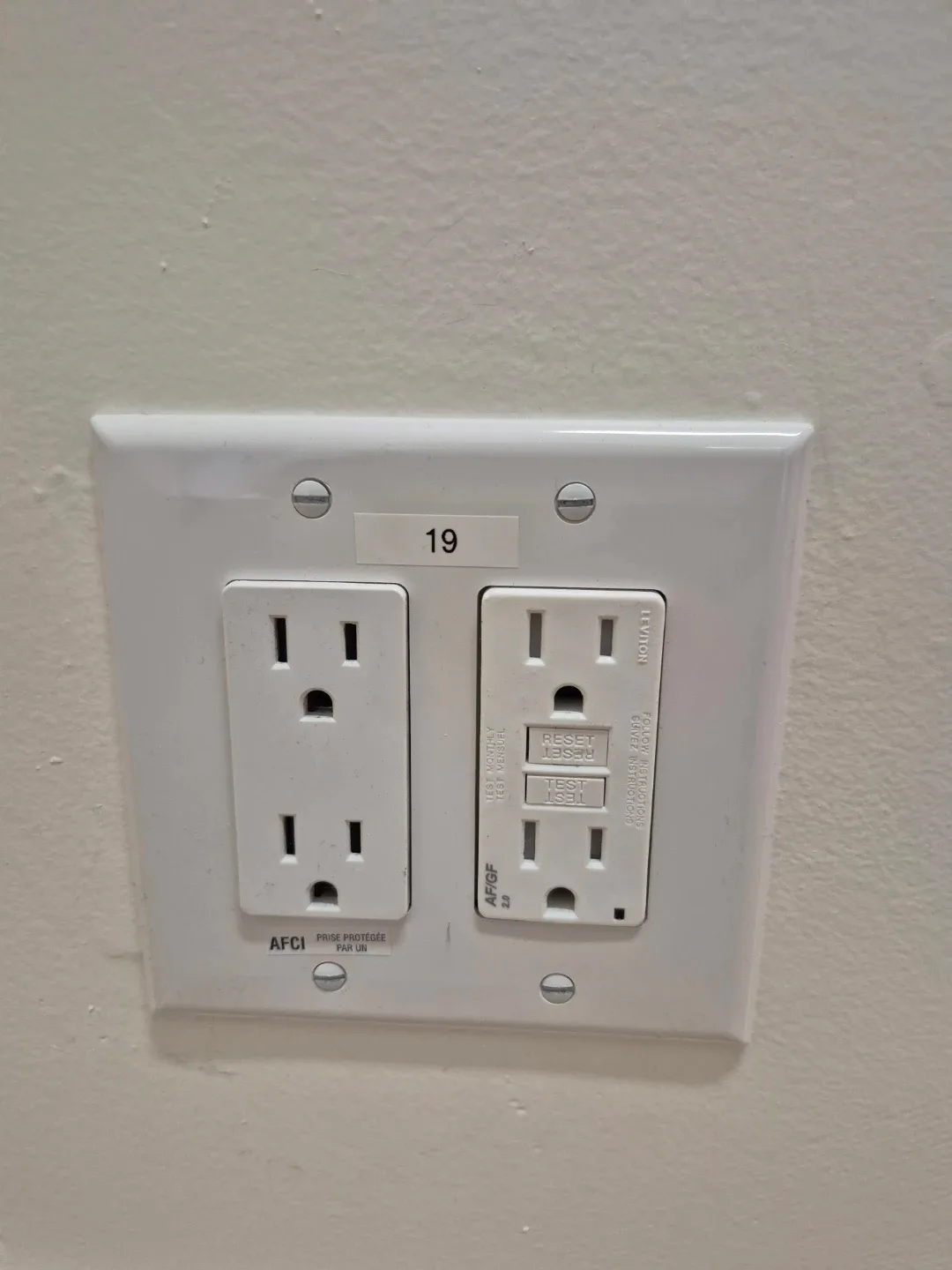 Residential Electrical Handy Jobs image indicator(6)