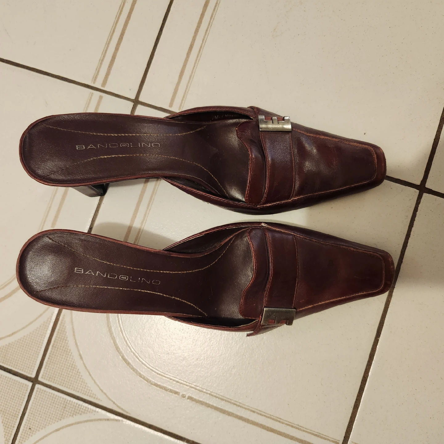 Bandolino Maroon Leather Mules- size 7 - photo 2