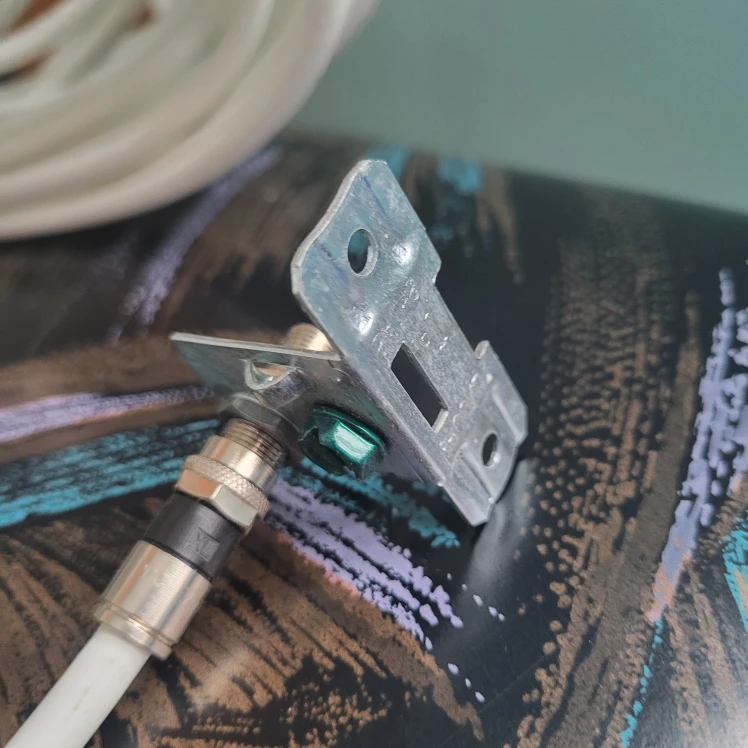 Coaxial Cable with Switch - photo 3