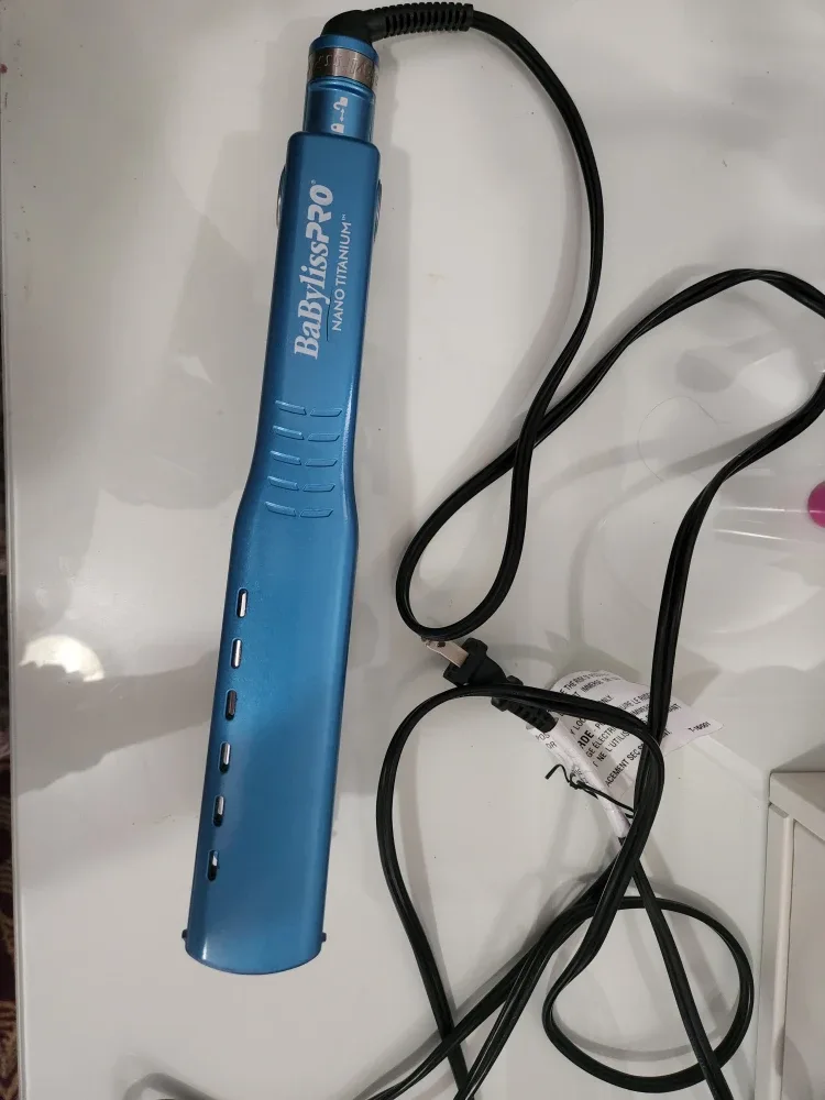 BabylissPRO Nano Titanium Ultra-Thin Straightening Iron