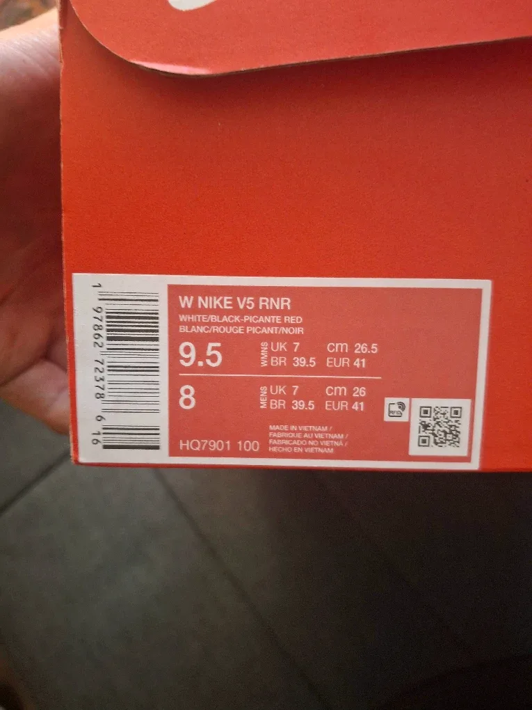 Nike Running Shoes - White/Silver image indicator(7)