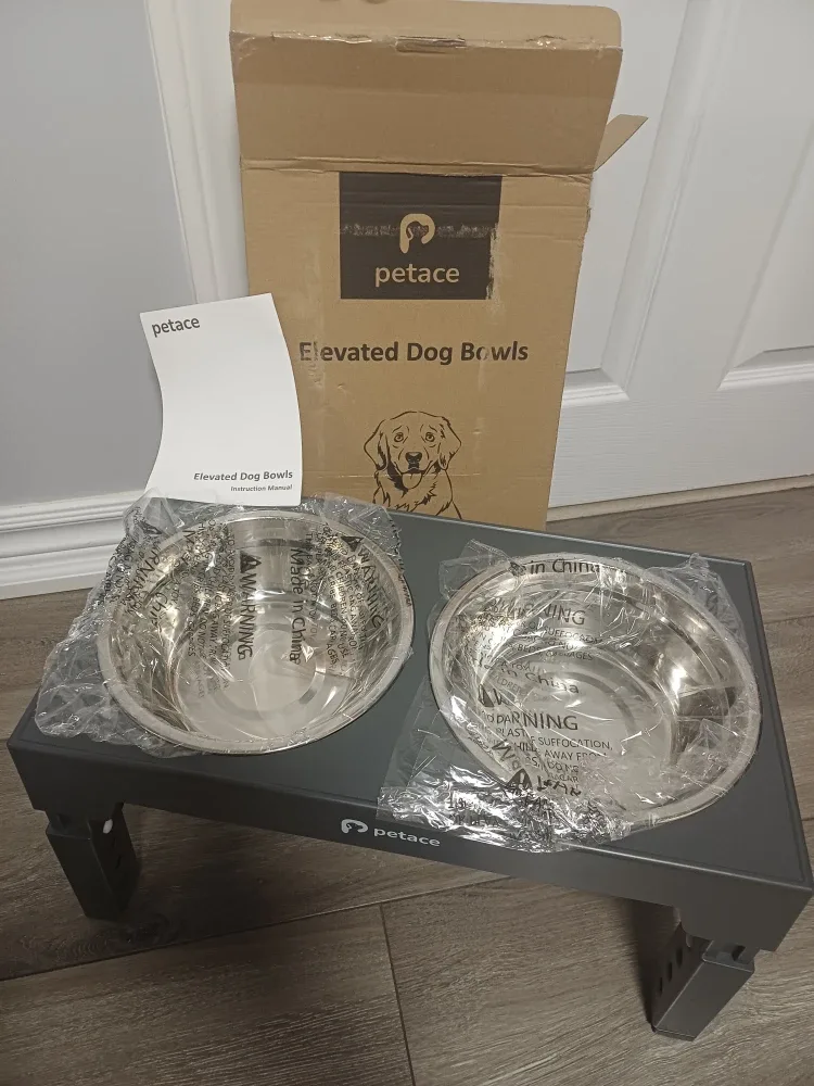 Petace Elevated Dog Bowls - New in Box! image indicator(7)