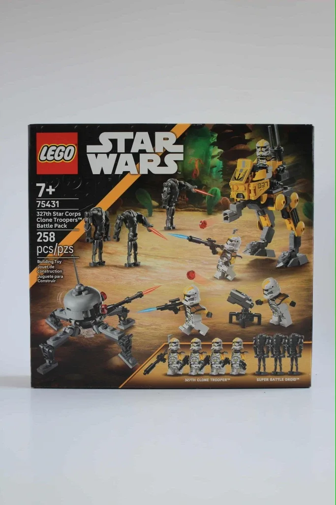 New LEGO Star Wars 75431 327th Star Corps Battle Pack