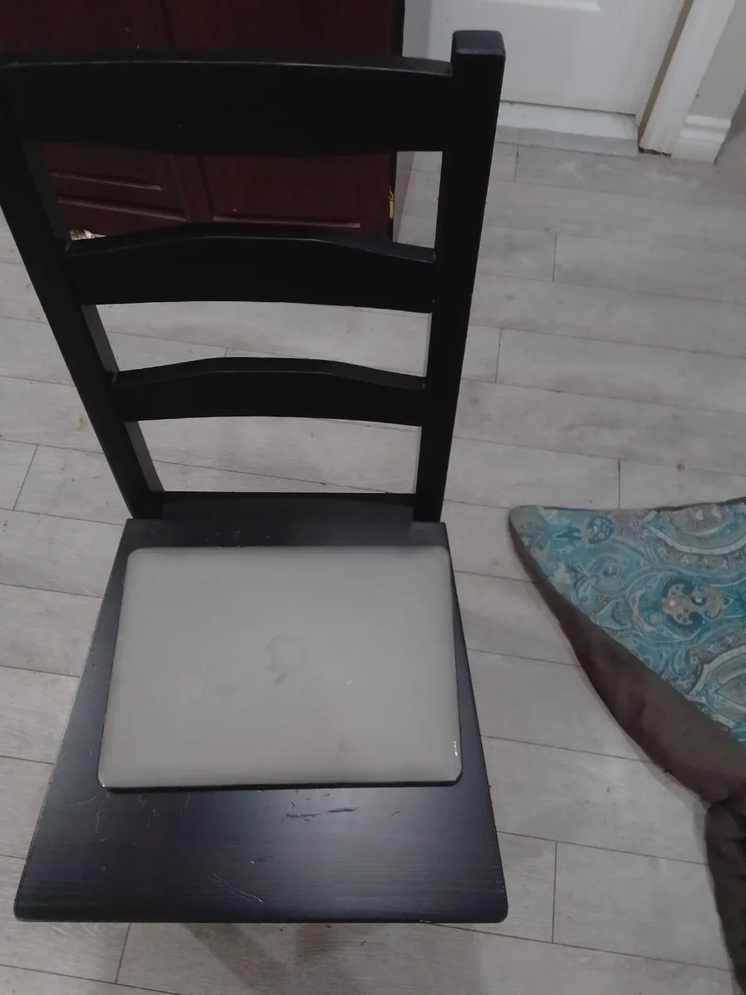 Apple Macbook Air image indicator(4)