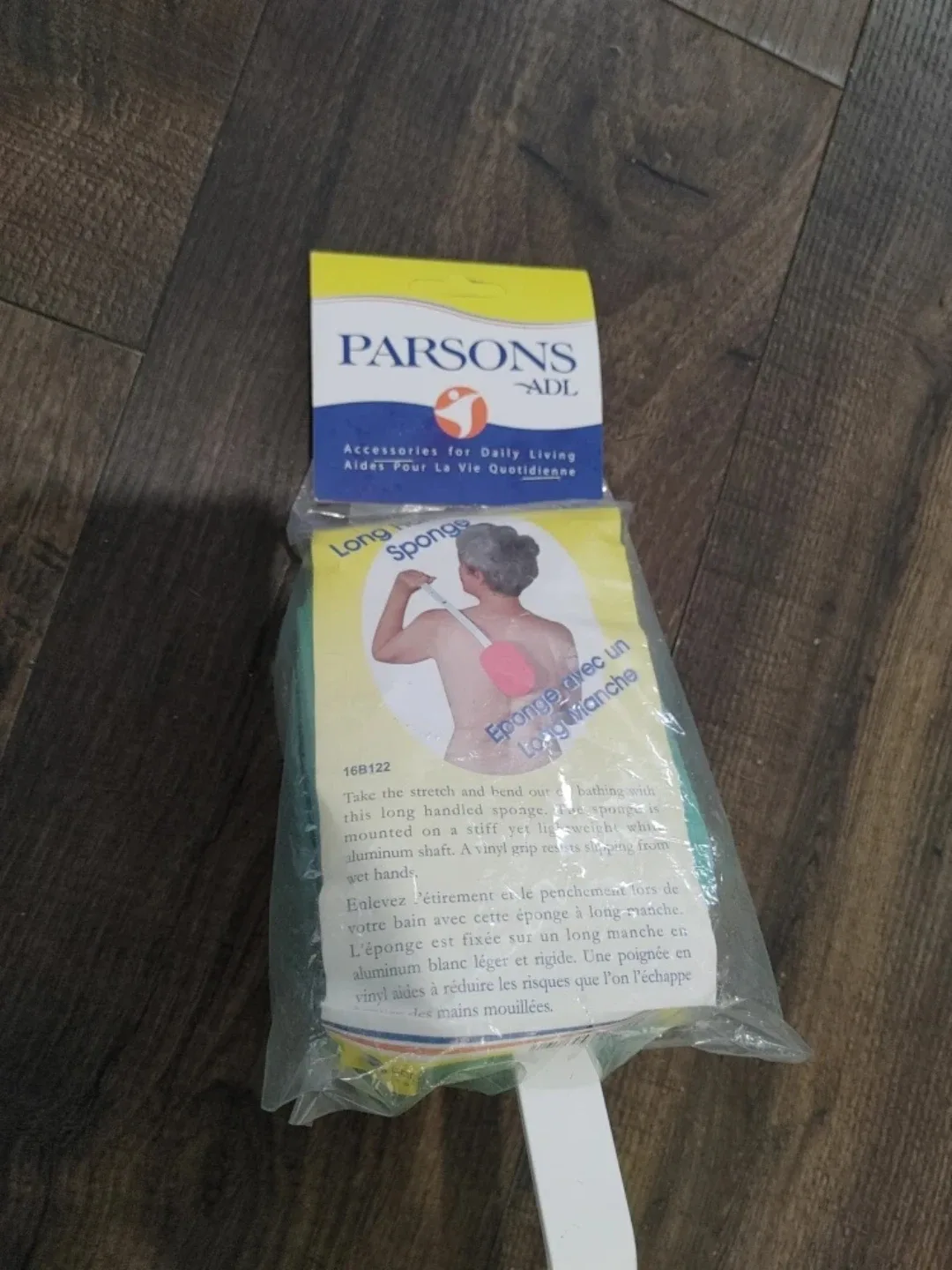 🧡BRAND NEW LONG HANDED SPONGE FOR ELDERLY