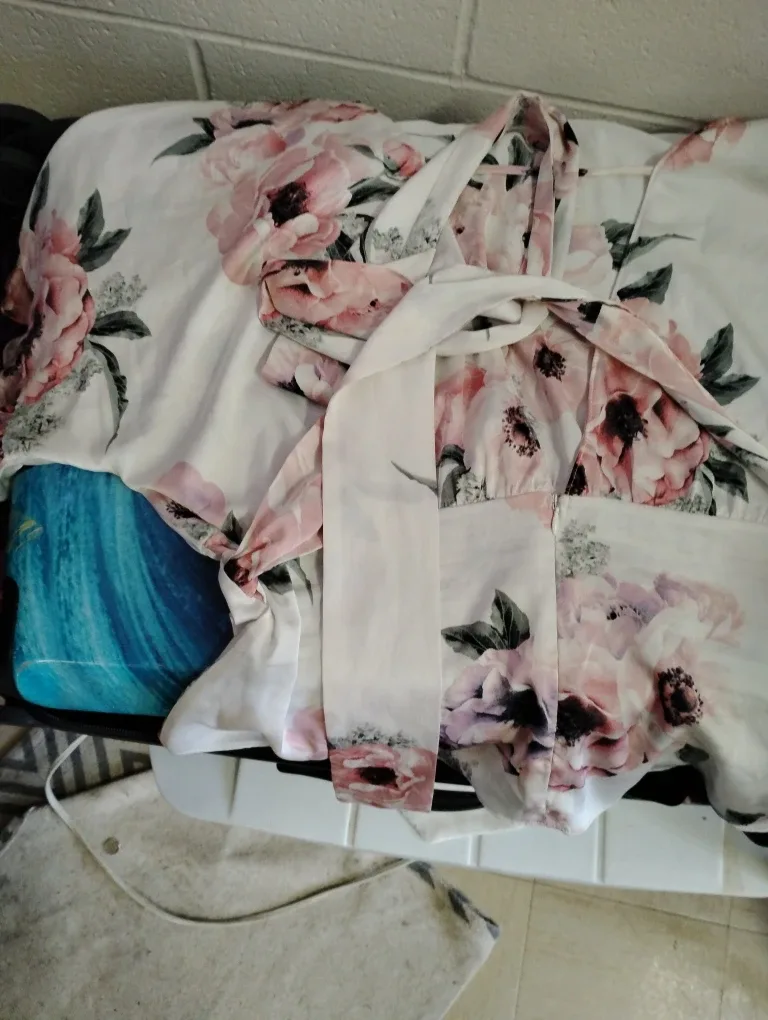 Floral Print Dress image indicator(2)