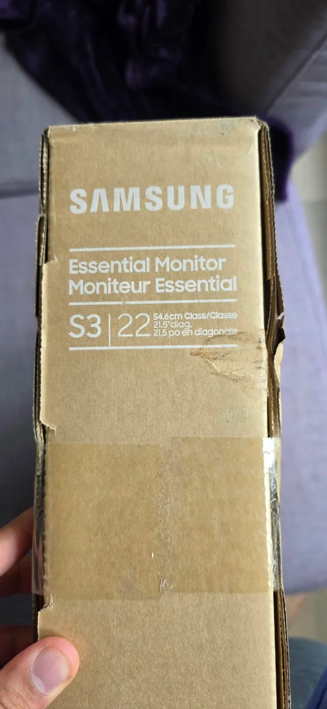 Samsung Essential Monitor S3 22 inch image indicator(2)