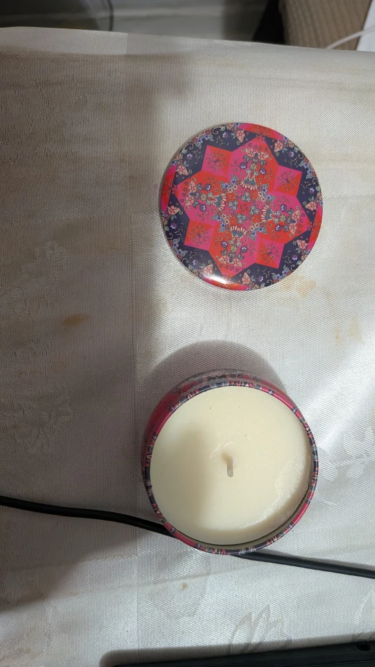 Strawberry Scented Soy Wax Candle - 2.5 oz