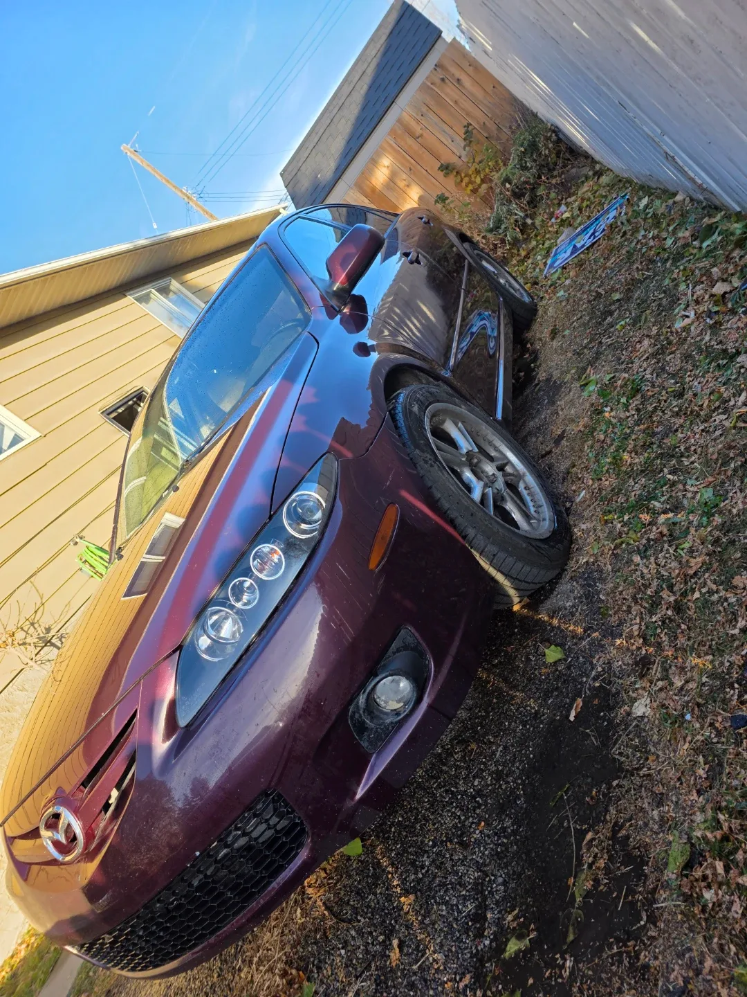 Mazda 6 Maroon Sedan image indicator(2)