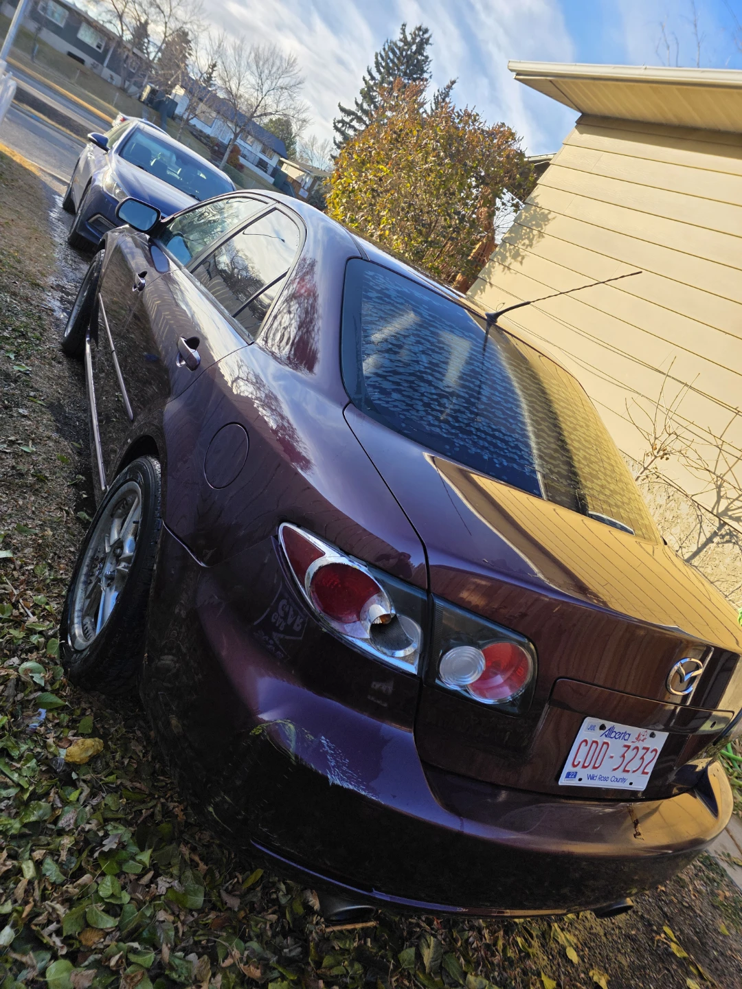 Mazda 6 Maroon Sedan - photo 4