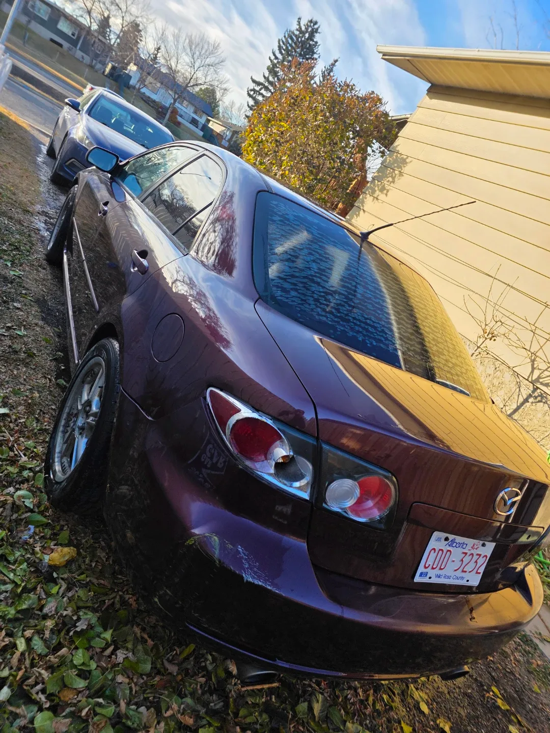 Mazda 6 Maroon Sedan image indicator(4)