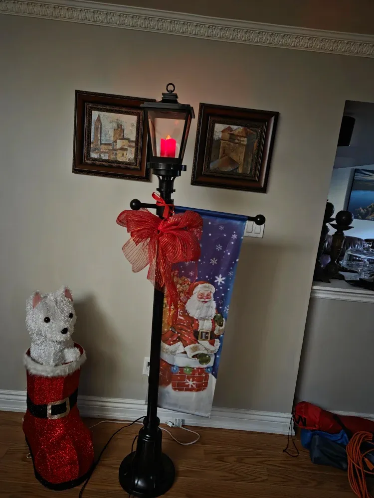 Christmas Decorative Lamp Post image indicator(3)