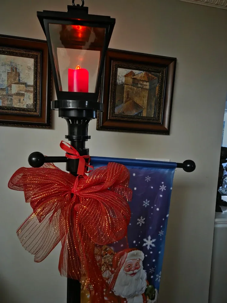 Christmas Decorative Lamp Post image indicator(4)