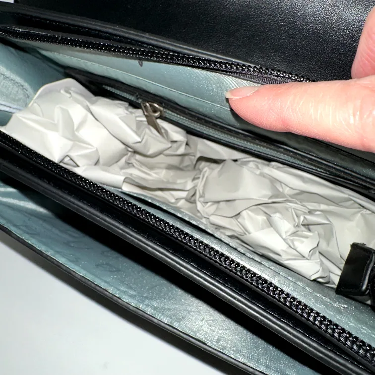 New Pixie Mood Zoe Crossbody Bag - Black image indicator(3)