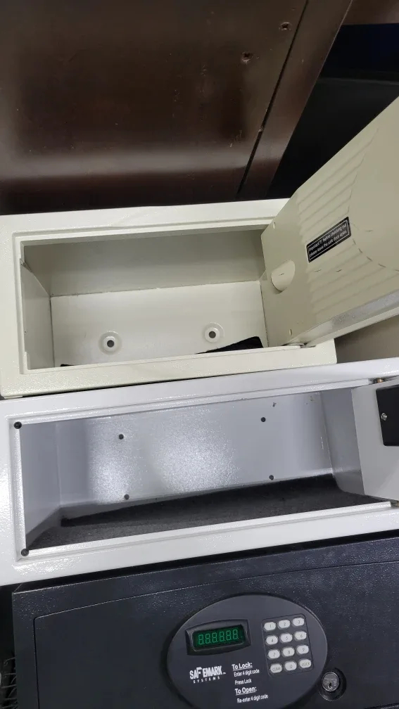 Used Hotel Digital Safes image indicator(4)