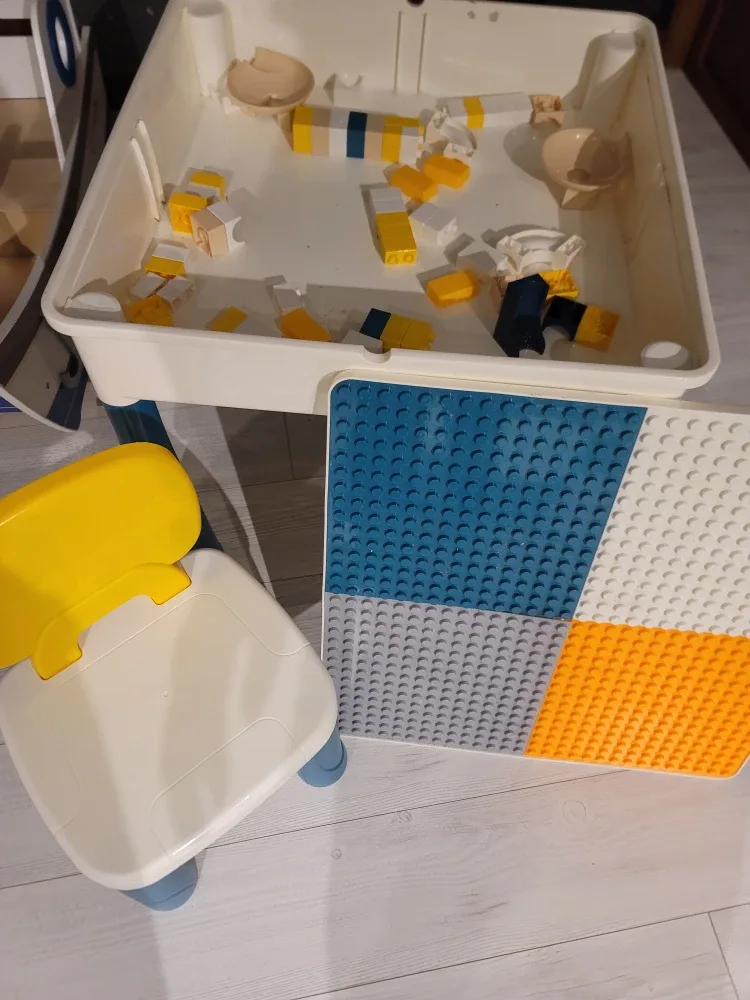 Convertible drawing/block Kids Table & Chair Set