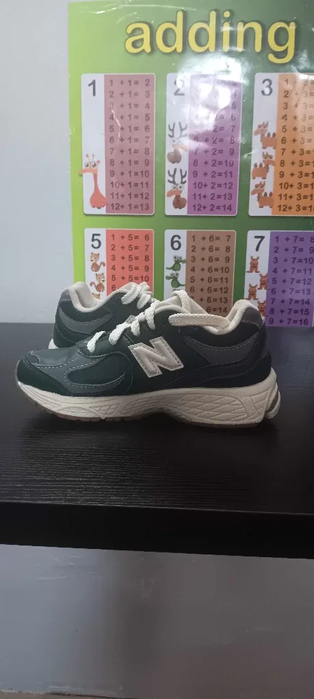 New Balance 2002R Sneakers image indicator(2)