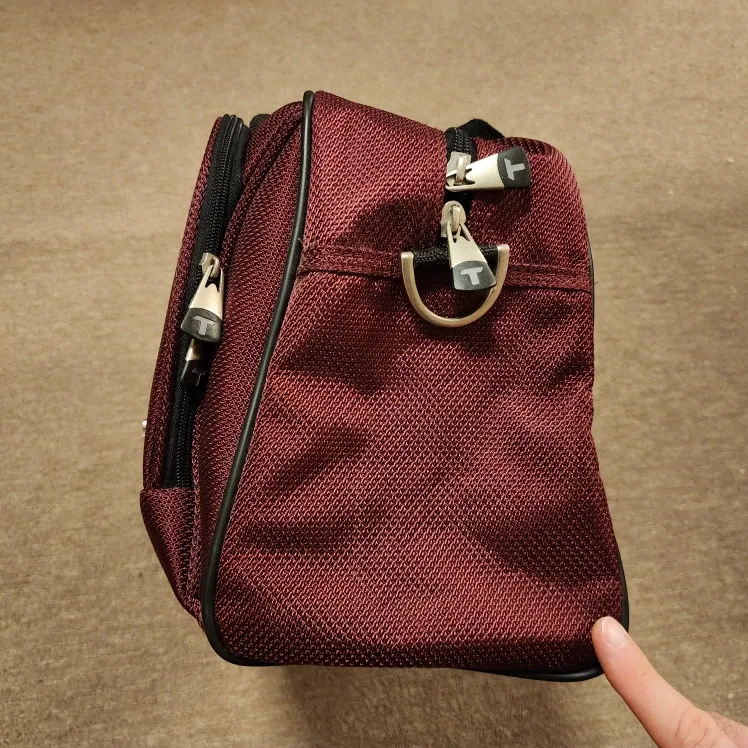 Tracker Carry-on Luggage - Burgundy image indicator(6)