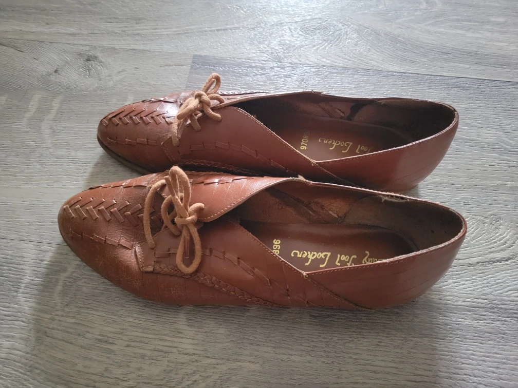 Vintage Foot Lockers Brown Leather Shoes