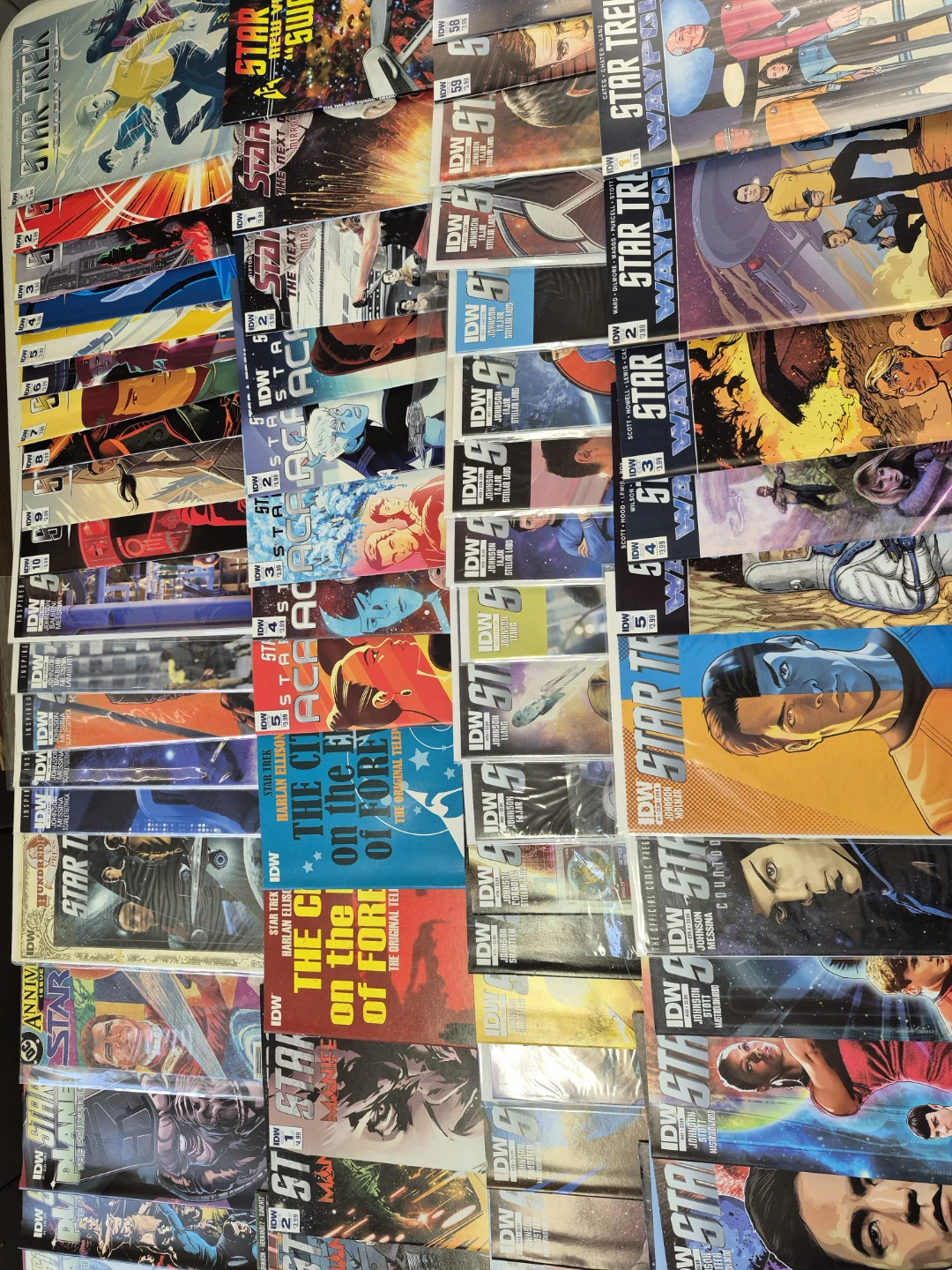 Star Trek Comic Books - IDW Series - photo 2