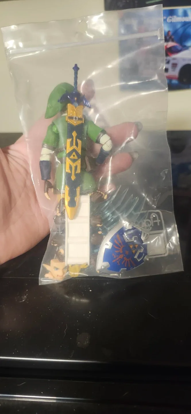 The Legend of Zelda Link Action Figure image indicator(2)