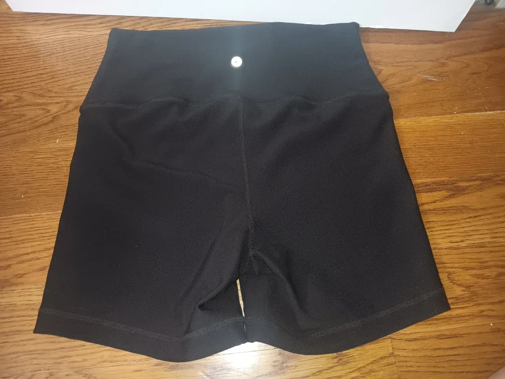 90 Degree by Reflex Black Rib Everyday Short - Size L