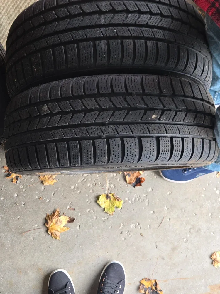 Set of 4 Winter Tires 215/45R17