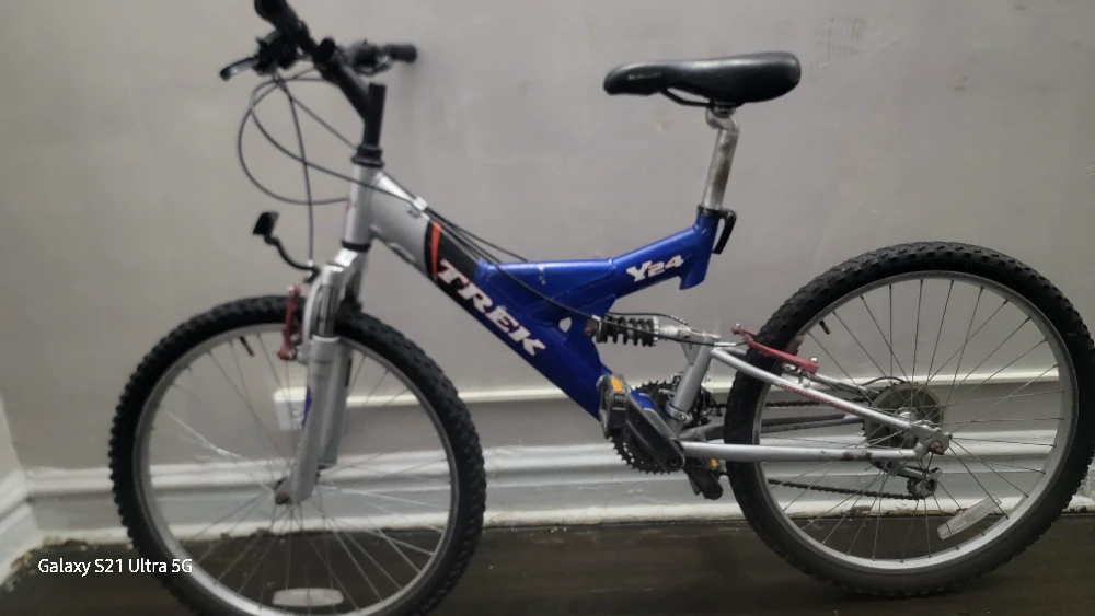 Trek Y24 Full Suspension Mountain Bike - photo 3