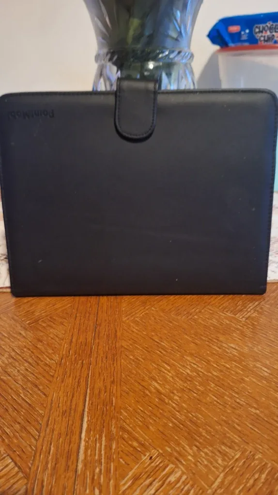 I pad case and keyboard..pickup And Cash Only image indicator(3)