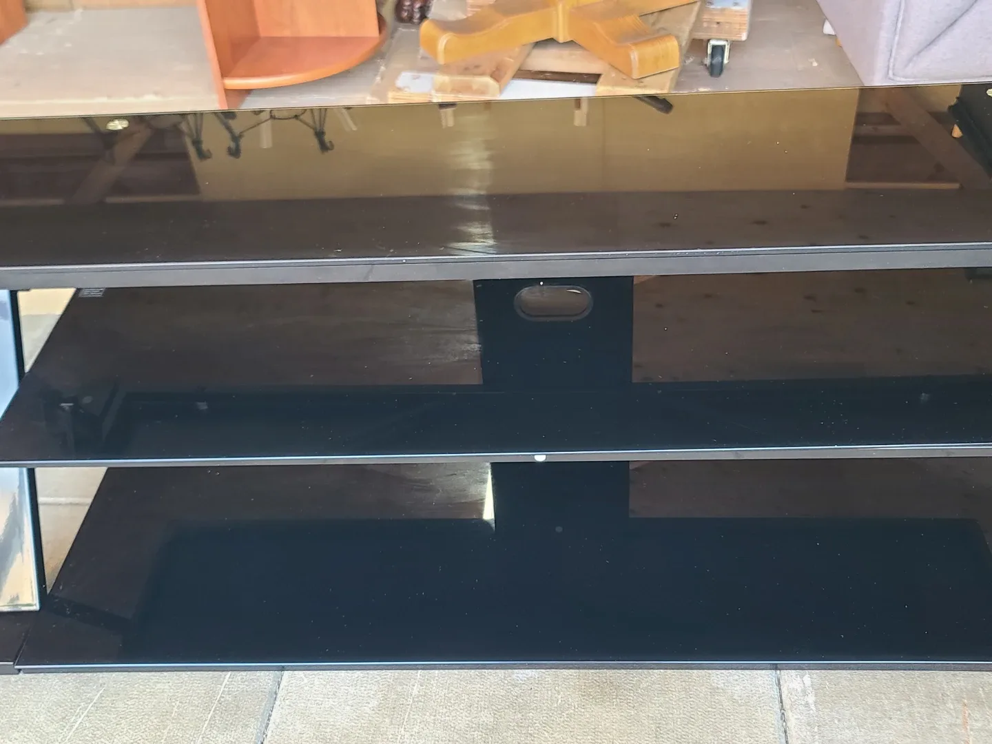 Black Glass TV Stand image indicator(3)