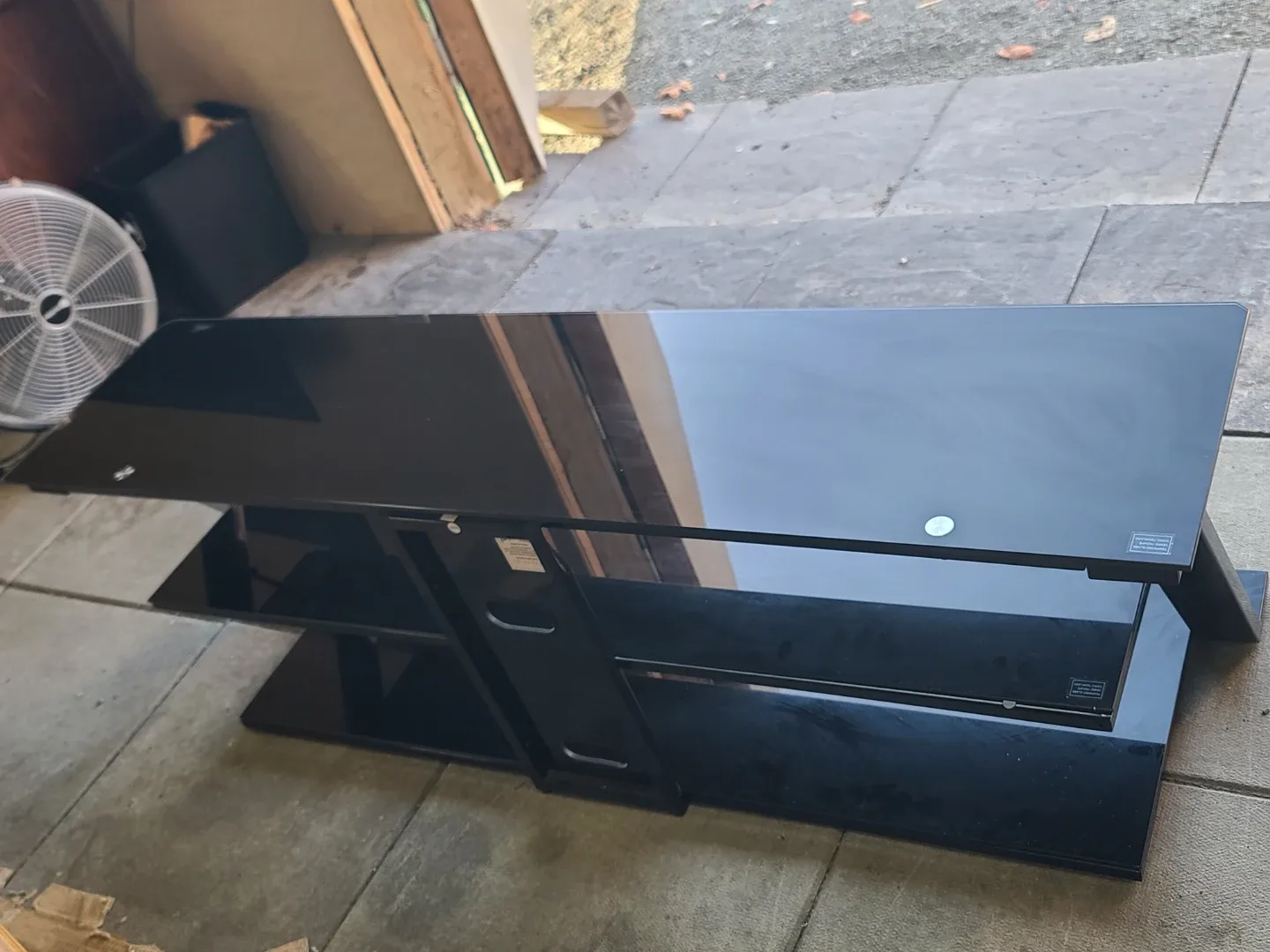 Black Glass TV Stand image indicator(4)