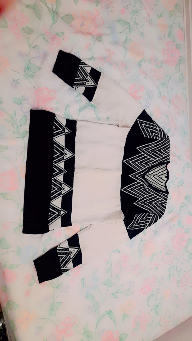 Assorted Sweaters Bundle - photo 3