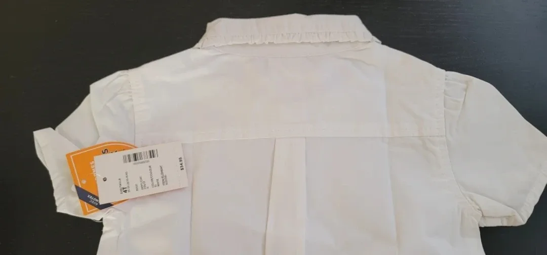 New Gymboree White Shirt - Size 4T image indicator(9)