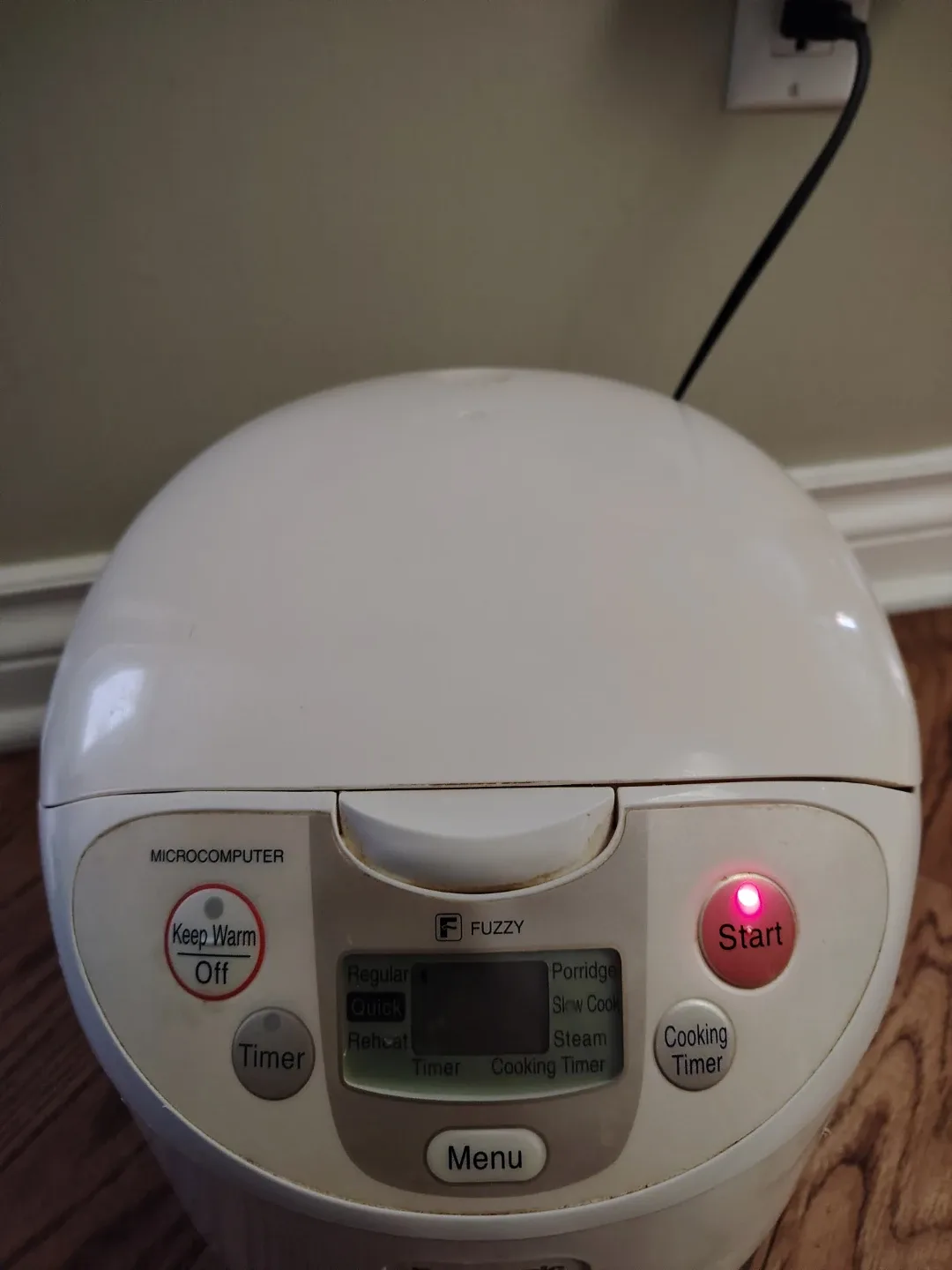 Moving sales Panasonic Microcomputer Fuzzy Rice Cooker image indicator(2)