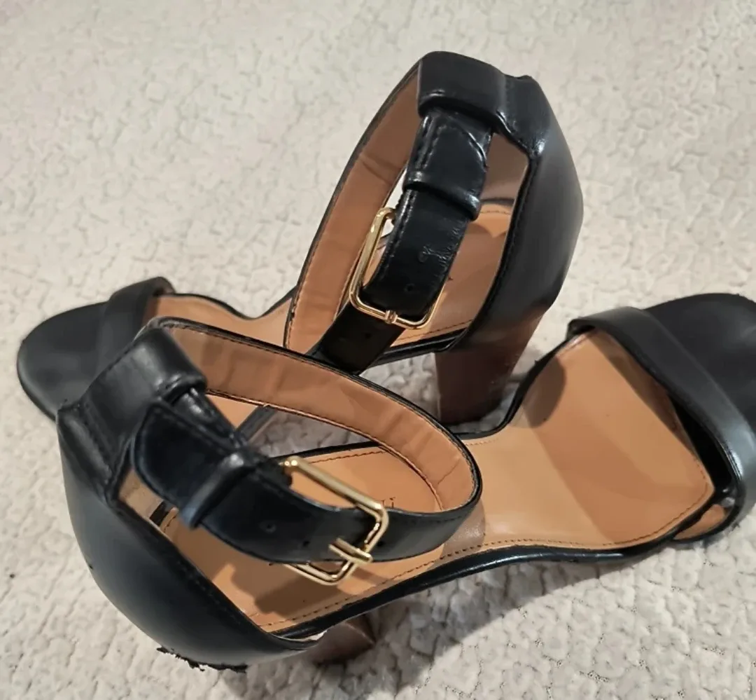 J.Crew Black Leather Heeled Sandals 9 image indicator(6)