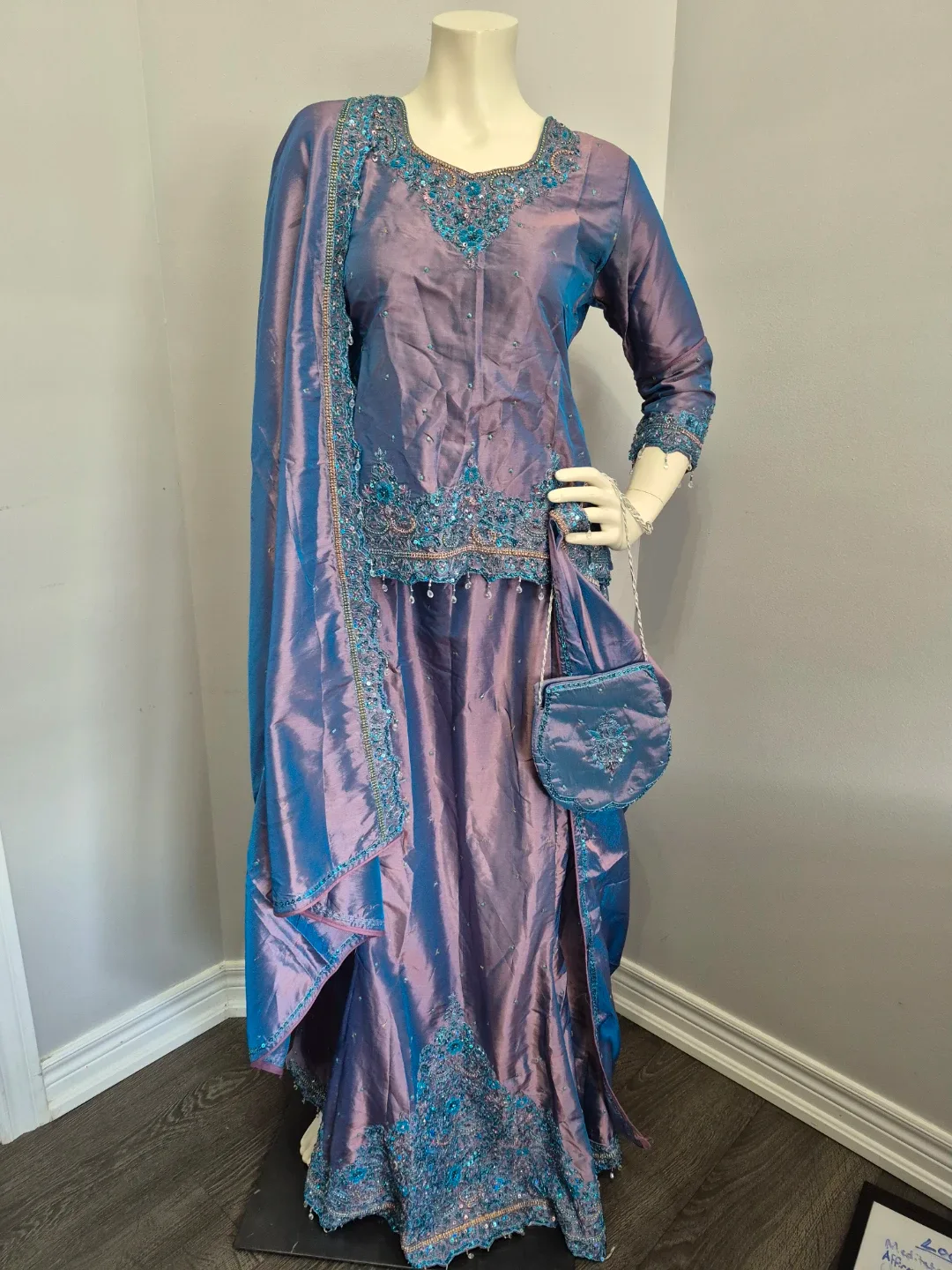 Embroidered Salwar Kameez Suit image indicator(3)