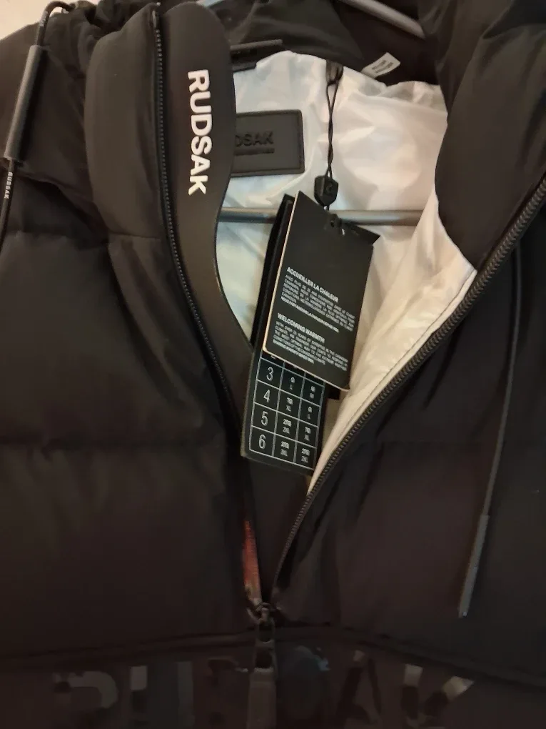 Great for the snow with gloves