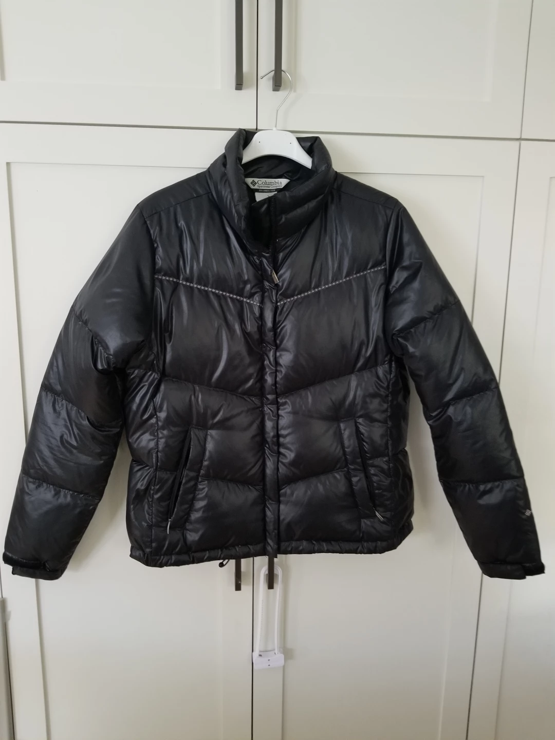 Columbia Women's Puffer Jacket - Size M