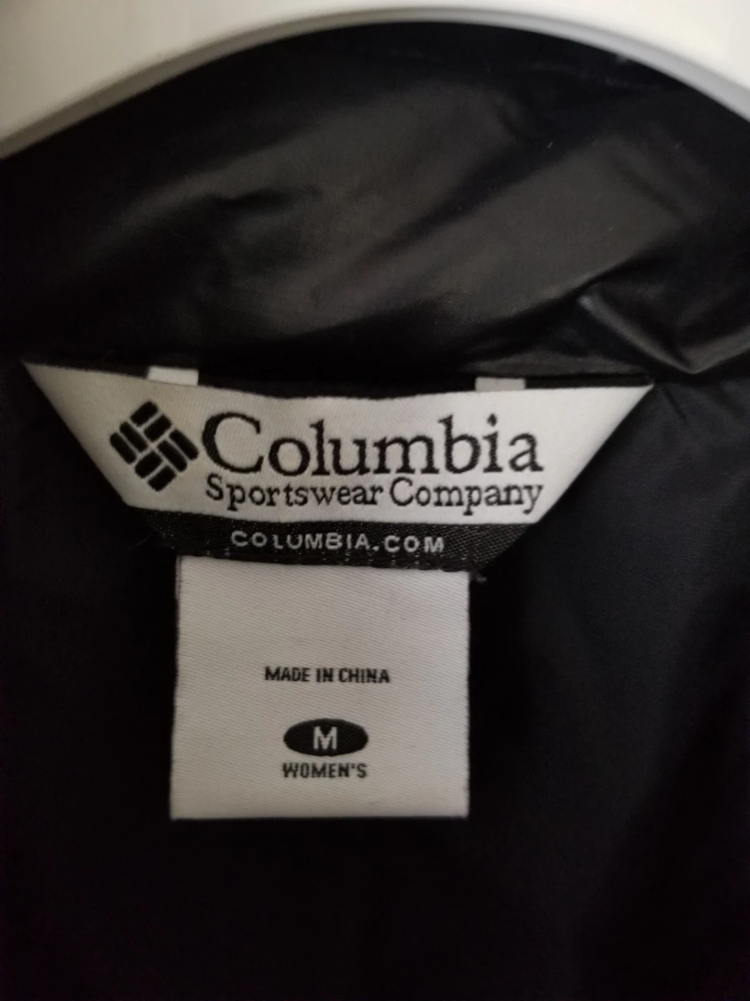 Columbia Women's Puffer Jacket - Size M - photo 2