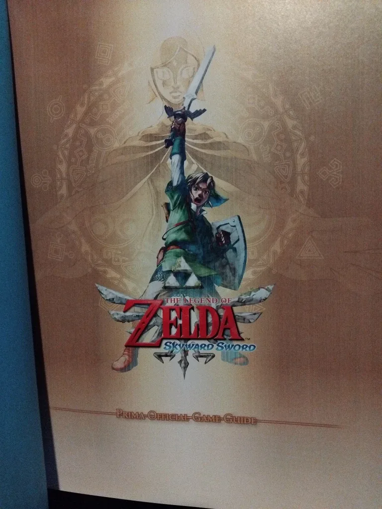 The Legend of Zelda: Skyward Sword Collector's Edition Book image indicator(3)